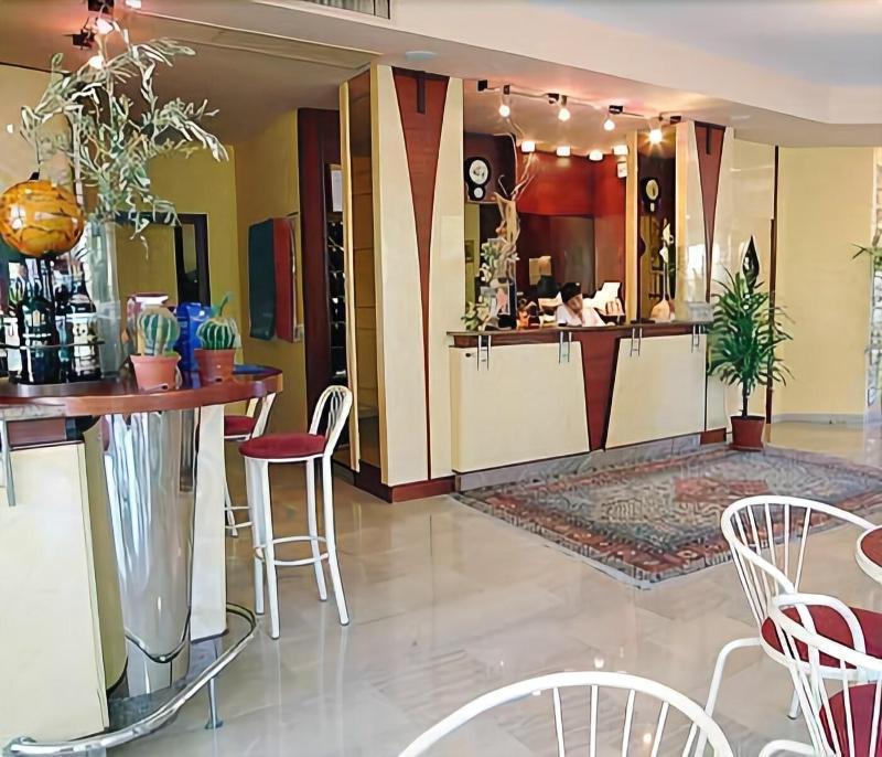 Hotel Ausonia