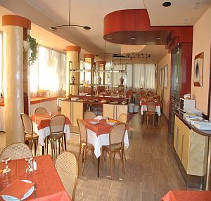 Ausonia Hotel